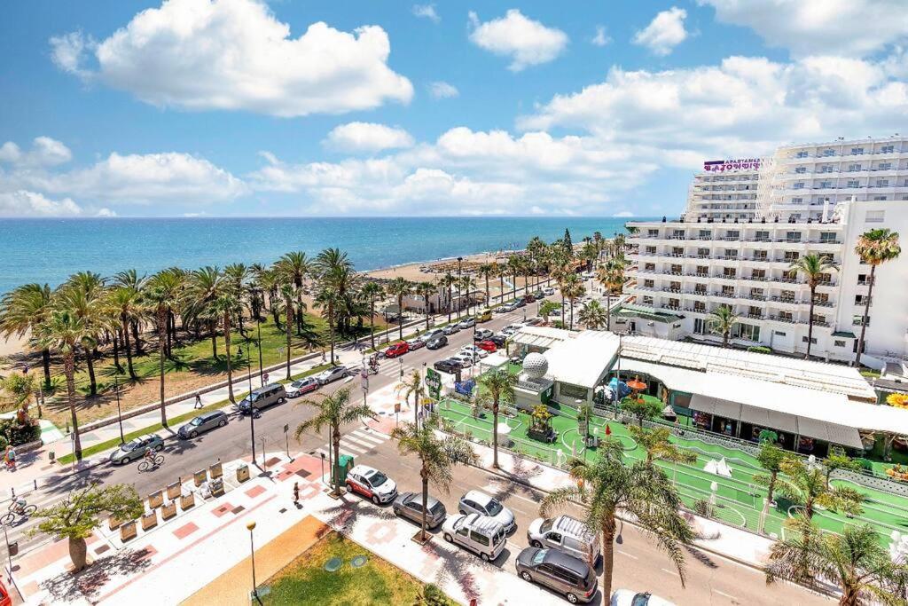 Primera Linea De Playa Торремолинос Экстерьер фото