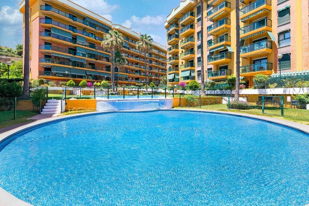 Primera Linea De Playa Торремолинос Экстерьер фото