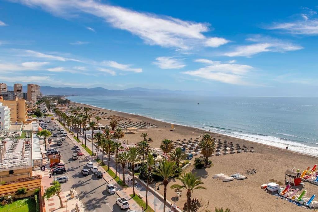 Primera Linea De Playa Торремолинос Экстерьер фото